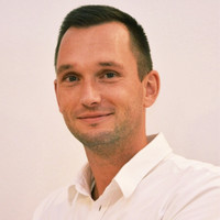 Michiel Kamst Email