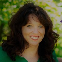 Danielle Hopkins Email & Phone Number