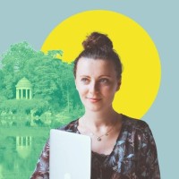 ISTEC - Ecole Supérieure de Commerce et de Marketing Employee Victoria Debargue's profile photo