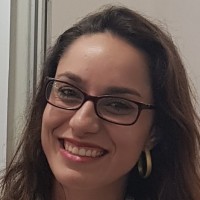 Roselaine Oliveira Email