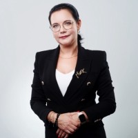 Katarzyna Ossolińska Email