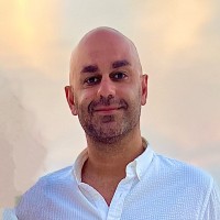Sriracha2Go Employee Farbod Deylamian's profile photo