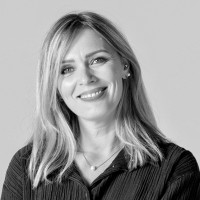 Helen Mettouri Email & Phone Number