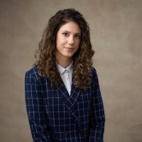 Lela Raznatovic Email