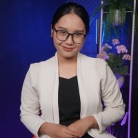 Anggie Ivanska Email