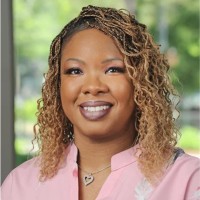 Lynnette Robertson Email & Phone Number