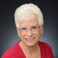 RE/MAX Advantage Employee Joan Kuptz's profile photo