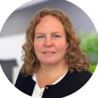 Ingvild Hjelmseth Email