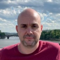 Arik Perlmutter Email