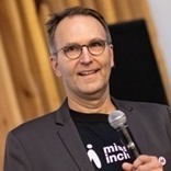 Richard Veenstra Email & Phone Number