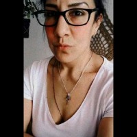 Isabel González Bravo Email
