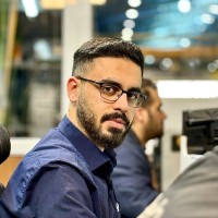 DEKA Logistics Employee Faramarz Akhash's profile photo