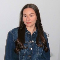 MVPPRODUCTION Employee Flora Andres's profile photo