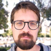 Linus Anderås Email
