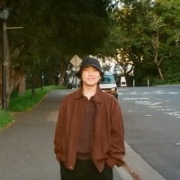 Thirteenth Month Employee Davis Lee's profile photo