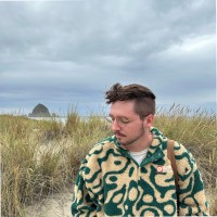Hunter Keating Email & Phone Number