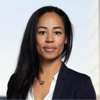 Chloe Bessières Email