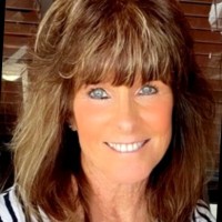 Darlene Lyons Email & Phone Number