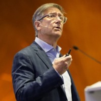 WIN Investments Employee Néstor Kreimer's profile photo