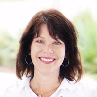 Donna Lang Email & Phone Number