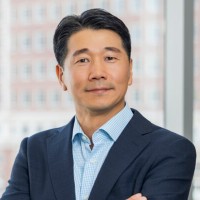 Kisuk Lee