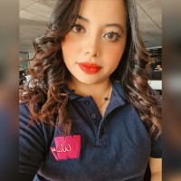 Debora Guzmán Email