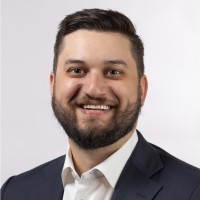 Advisor Employee Holden F.'s profile photo