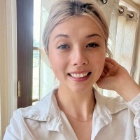 Madeleine R. Email