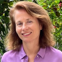 Unafam Employee Emmanuelle Rémond's profile photo