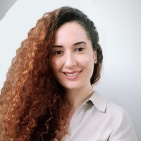 Apryse Employee Roxana Crisan's profile photo