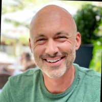 Shaun Curtis Email & Phone Number