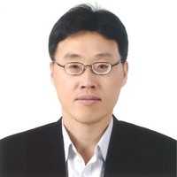 SEMIFIVE Employee Jin Lee's profile photo