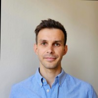 Martin Kutlák Email