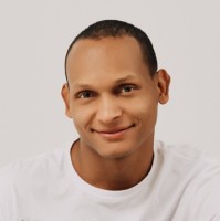 Framework System Employee Ronildo Nascimento De Souza's profile photo