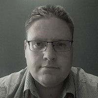 Stephen Halliday Email