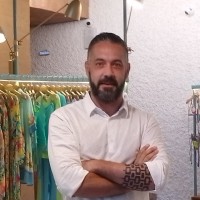 Douglas Dorta Email