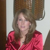 Constellation Home Employee Julie Ventura's profile photo