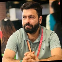 Mujtaba Hussain Email