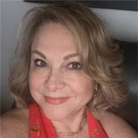 Pacific Utility Installation Employee Rosi Patino's profile photo