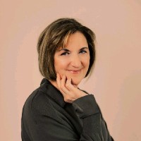 Lori Olson Email & Phone Number