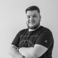 Gergő Gulyás Email