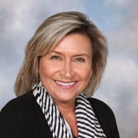 Metro First Realty at Lake Hefner Employee Timberly Smith's profile photo