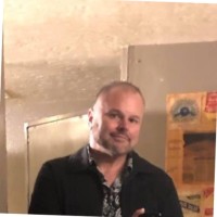 Borderless Employee Chuck Davis's profile photo