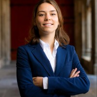 Emi Derkx Email