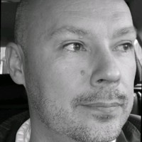 Daniel Mella Email