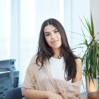 Vita Kramberger Email