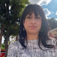 Analise Sciriha Email