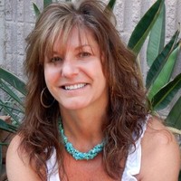 Elizabeth Mularoni Email & Phone Number