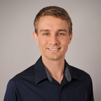 Nikolas Kronemberger Email