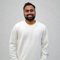 DR. EMI ARPA SKIN GmbH Employee Alan Joy's profile photo